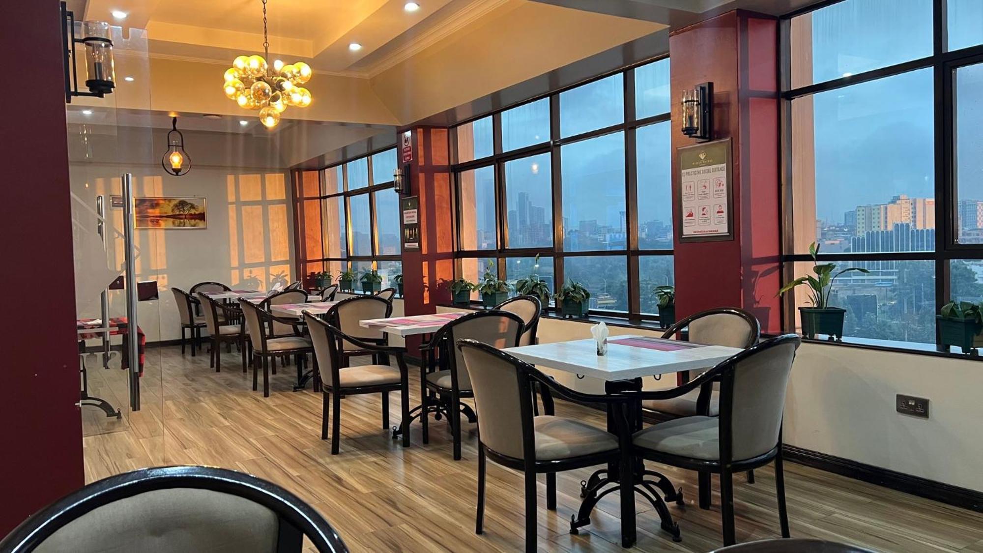 Hemak Suites Nairobi Ngoại thất bức ảnh