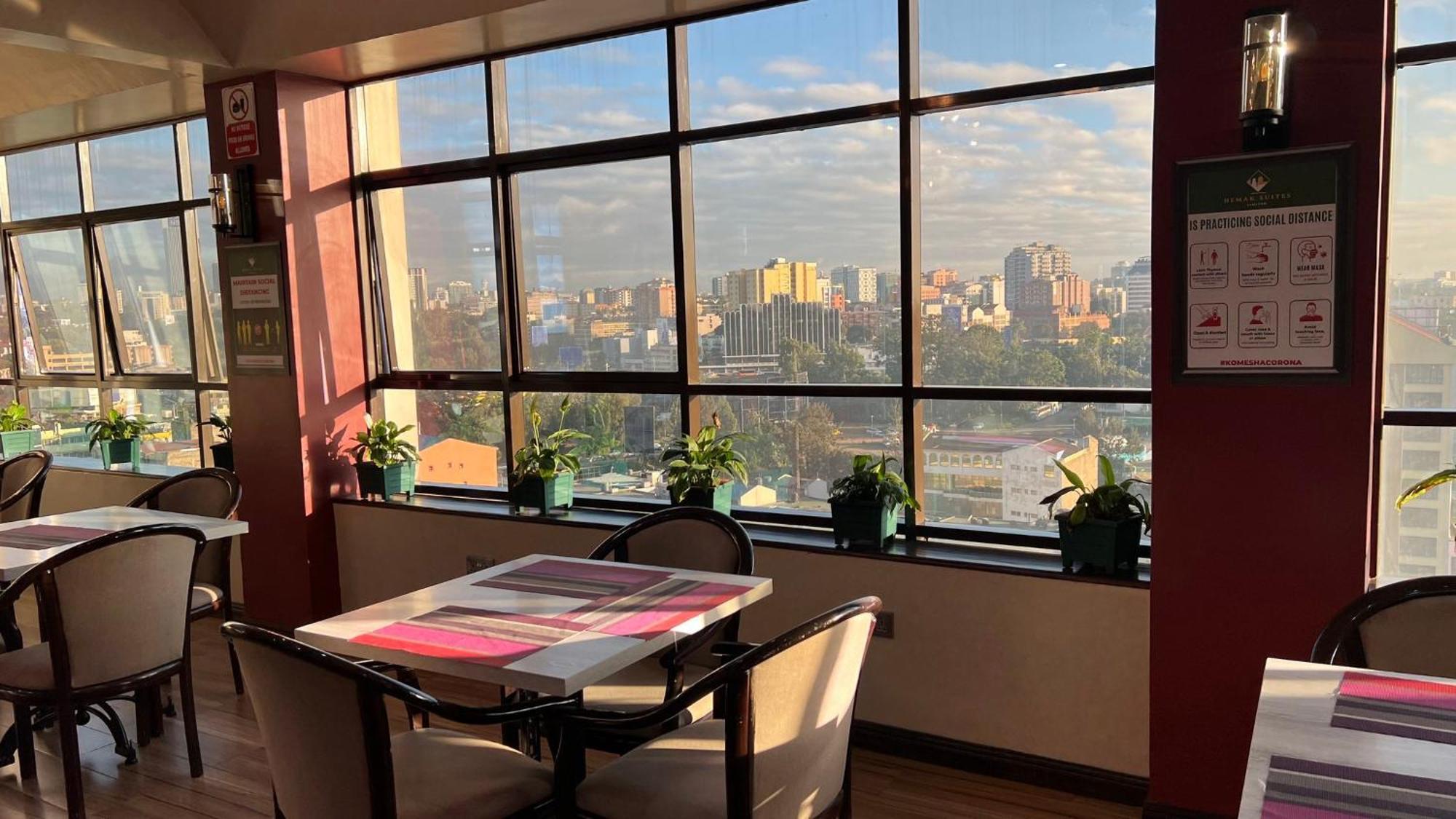 Hemak Suites Nairobi Ngoại thất bức ảnh